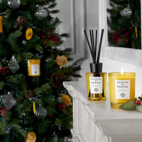 Μύρισε Χριστούγεννα | 6 κεριά που θα φέρουν γιορτινή ατμόσφαιρα στο σπίτι