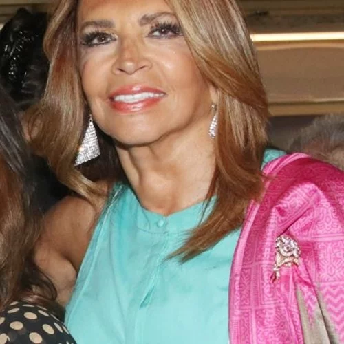 Μιμή & Μαριτίνα Ντενίση | Για βουτιές στην πισίνα του σπιτιού τους στον Θεολόγο