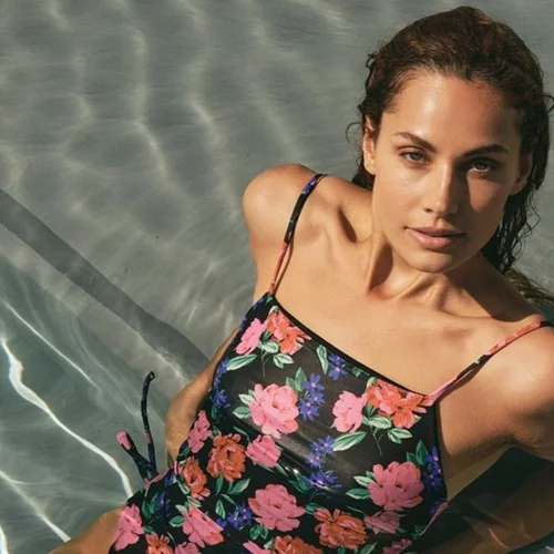 Vanessa Leandros | Το resort wear brand που επαναπροσδιορίζει την έννοια της πολυτέλειας