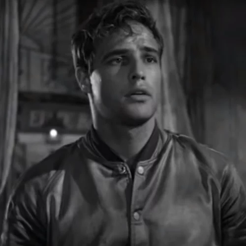 O αθεράπευτα cool Marlon Brando