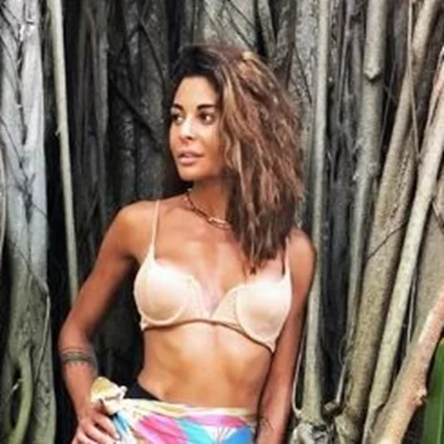 Ειρήνη Κολλίδα | Έγινε #instagramofficial με τον σύντροφό της - Η φωτογραφία με το παθιασμένο φιλί