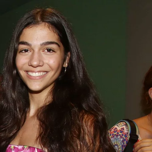 Με άψογες αναλογίες η Μελίνα Νικολαΐδη | Στην πλαζ με λεοπάρ μπικίνι