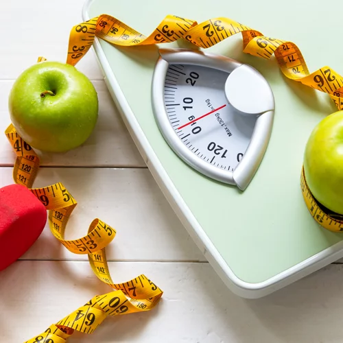 Υπολογισμός ιδανικού βάρους ανά ύψος και ηλικία | Πόσα κιλά πρέπει να είμαι