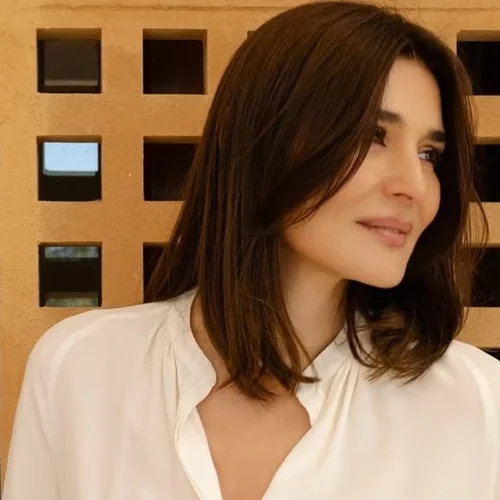 Η Μαρία Ναυπλιώτου με τουρμπάνι στο Ντουμπάι | Το φωτογραφικό άλμπουμ από το ταξίδι της