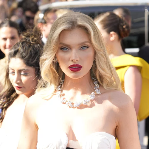 5 στάνταρ λάθη στην εφαρμογή του κραγιόν που σε κάνουν να δείχνεις μεγαλύτερη