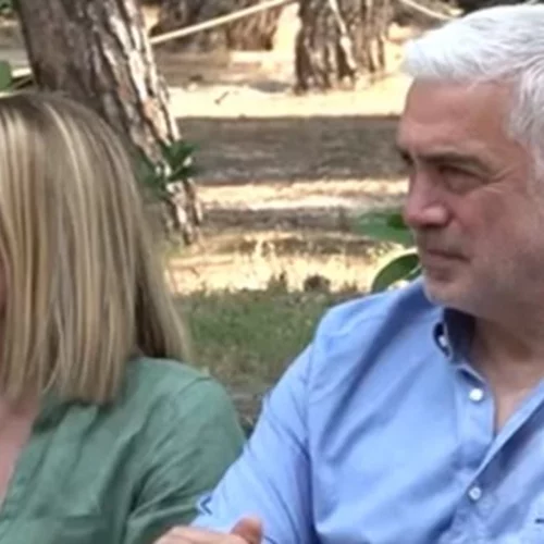 Αντώνης Νικοπολίδης για Βάσω Στασινού | "Μου δήλωσε ότι αν δεν της κάνω πρόταση γάμου μέχρι μια συγκεκριμένη ημερομηνία, θα χωρίζαμε. Έκανε την πρόταση εκείνη την ημερομηνία"