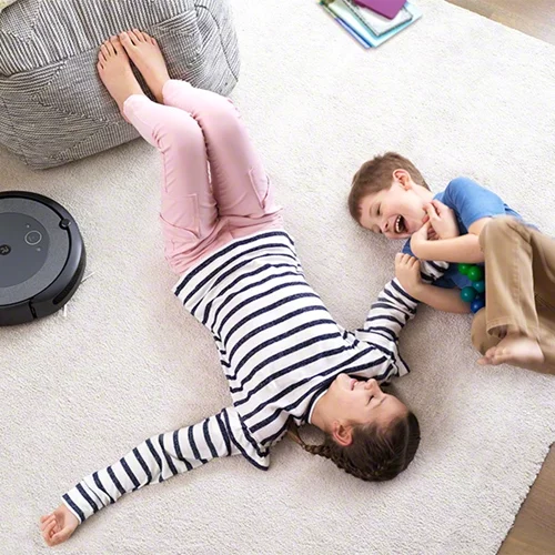 Η σκούπα και σφουγγαρίστρα "ρομπότ" που θα σου λύσουν τα χέρια στις διακοπές