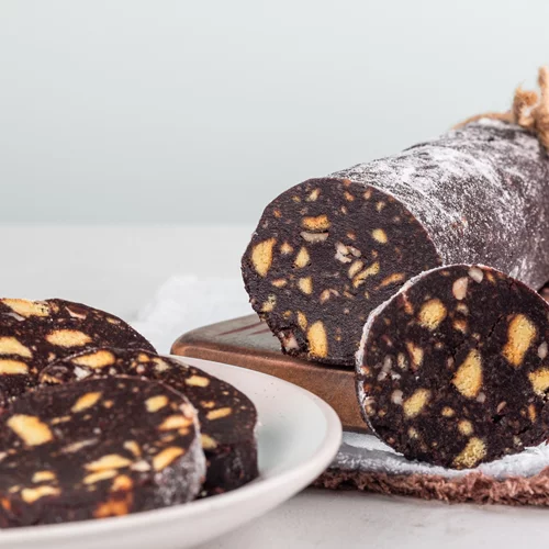 Ο πιο λαχταριστός κορμός σοκολάτας με τα κουλουράκια που σου έμειναν από το Πάσχα