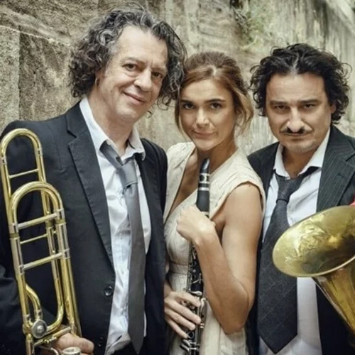 15 θεατρικές πρεμιέρες που αναμένονται το φθινόπωρο