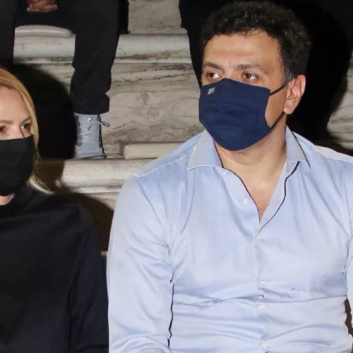 Τζένη Μπαλατσινού - Βασίλης Κικίλιας | Η σπάνια βραδινή έξοδος και η chic εμφάνιση που συζητήθηκε