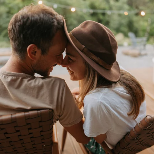 3 σημάδια για να καταλάβεις αν το ταίρι σου ανήκει στο φάσμα του αυτισμού