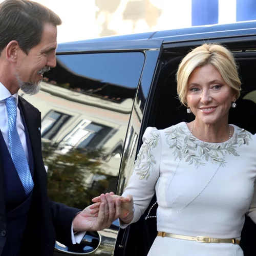 Η εμφάνιση της Marie Chantal σε gala της Ελληνορθόδοξης εκκλησίας στο Hamptons της Νέας Υόρκης