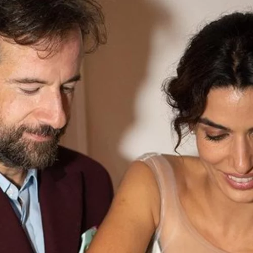 Κωστής Μαραβέγιας - Τόνια Σωτηροπούλου | Το φωτογραφικό άλμπουμ του πολιτικού γάμου τους