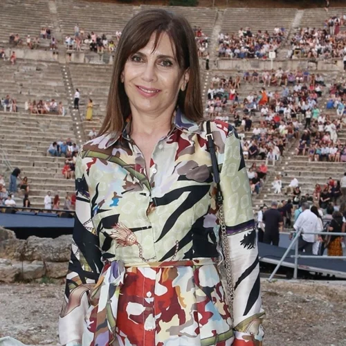 H Κατερίνα Διδασκάλου με naked pedicure | H τάση που λατρεύουν όλες οι κομψές γυναίκες