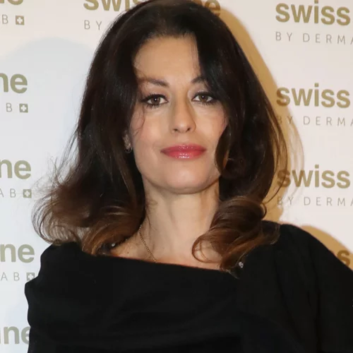 Δωροθέα Μερκούρη | Το εύκολο κόλπο της για να καμουφλάρει τις λευκές τρίχες