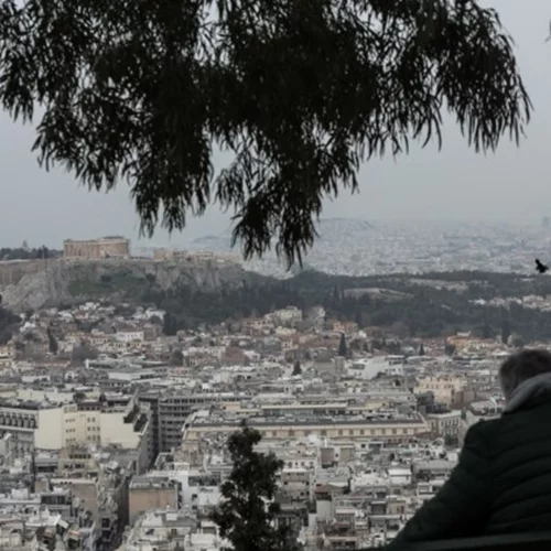 Καιρός | Με σκόνη και λασποβροχές η Τρίτη – Μέχρι 28 βαθμούς η θερμοκρασία