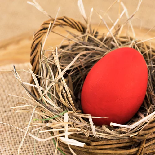 Πώς να βράσεις αυγά χωρίς να σπάσουν ή να ραγίσουν;