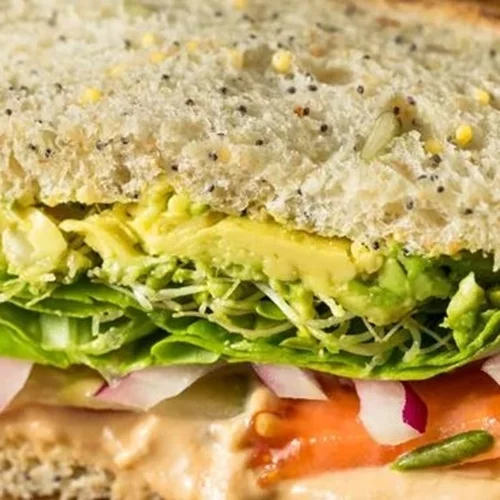 Τοστάκι για αποτοξίνωση: Ελαφριά υλικά που βοηθούν το σώμα να "καθαρίσει"