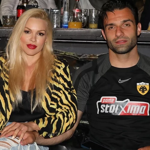 "Καλώς ήρθες αγάπη μας" | Η Βίκυ Κάβουρα δημοσίευσε την πρώτη φωτογραφία με την κόρη της