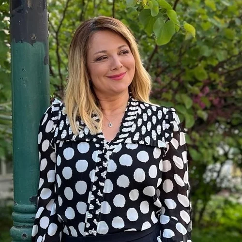 Νάνσυ Ζαμπέτογλου | Το αρωματικό λάδι σώματος στο οποίο ορκίζεται κάθε καλοκαίρι