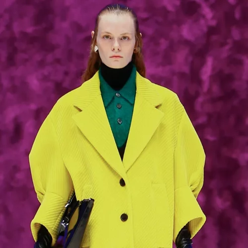 Prada | H FW21 συλλογή της είναι ένα γενναίο βήμα στη μόδα της μετά- covid εποχής