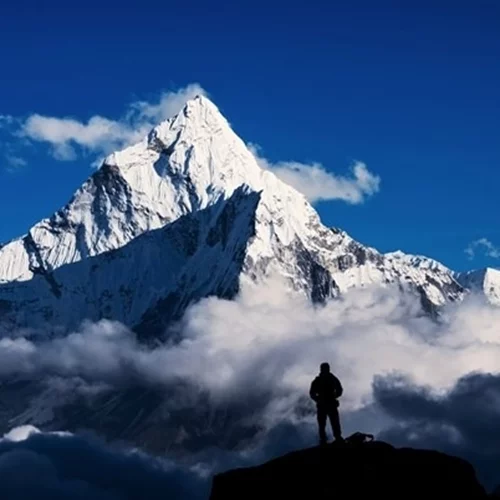 Και όμως το Έβερεστ δεν είναι το ψηλότερο σημείο του πλανήτη