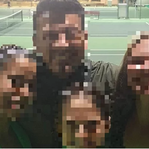 Αυτός είναι ο προπονητής τένις στα βόρεια προάστια, που συνελήφθη για σεξουαλική κακοποίηση ανήλικων αθλητριών