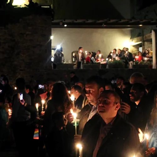 Πού γιόρτασαν την Ανάσταση οι Έλληνες celebrities;