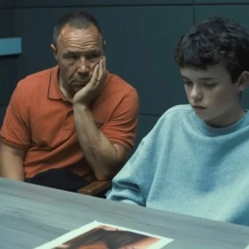 "Μήπως το Adolesence δεν αξίζει το hype που έχει δημιουργηθεί;"