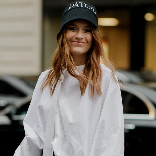 5 +1 basic κομμάτια από τη Mango που η έκπτωση τους αγγίζει έως και το 50%