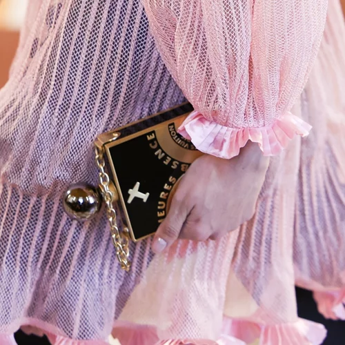 Αυτό είναι το μυστικό που ξεχωρίζει τα περιποιημένα από τα απλώς βαμμένα νύχια