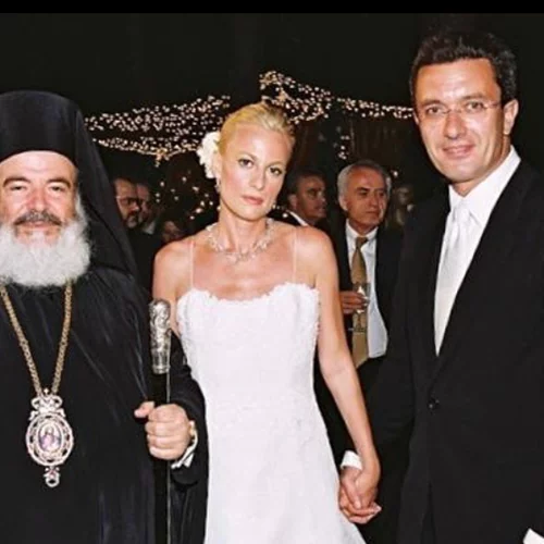 Νίκος Χατζηνικολάου - Κρίστη Τσολακάκη | Αδημοσίευτη φωτογραφία από τον γάμο τους για την 17η επέτειό τους