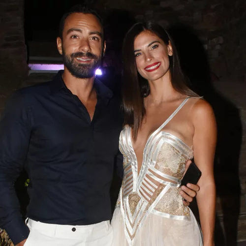 Σάκης Τανιμανίδης - Χριστίνα Μπόμπα | Οι ευχές των συγγενών για την έλευση των διδύμων τους