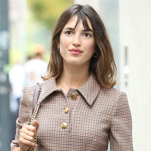 Οι Παριζιάνες παραδίδουν μαθήματα κομψότητας | Τα καλοκαιρινά looks που αγαπήσαμε