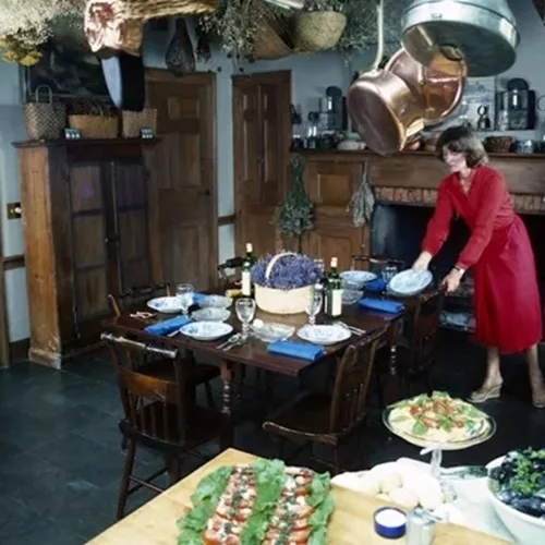 Το κόλπο της γιαγιάς για καθαρό σπίτι μετά την επιστροφή από τις διακοπές | Εύκολο και αποτελεσματικό σε μόλις 3 βήματα