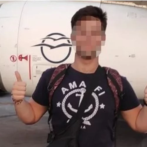 "Σκάστε, σήμερα ουρλιάζουν οι μανάδες" | Συγκλονίζει η μητέρα 20χρονου φοιτητή που χαροπαλεύει