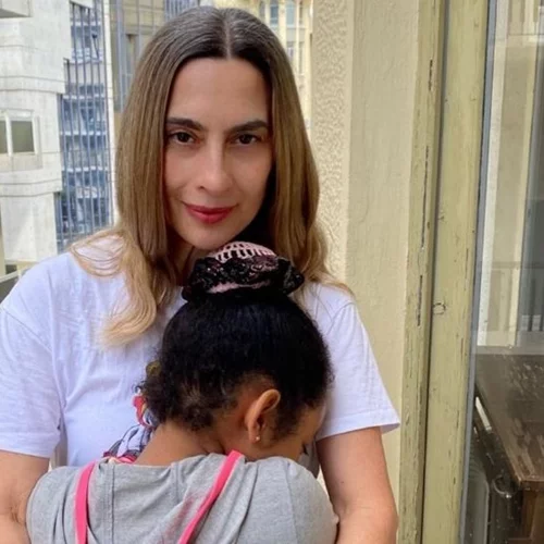 Θλίψη για τη Βίκυ Βολιώτη