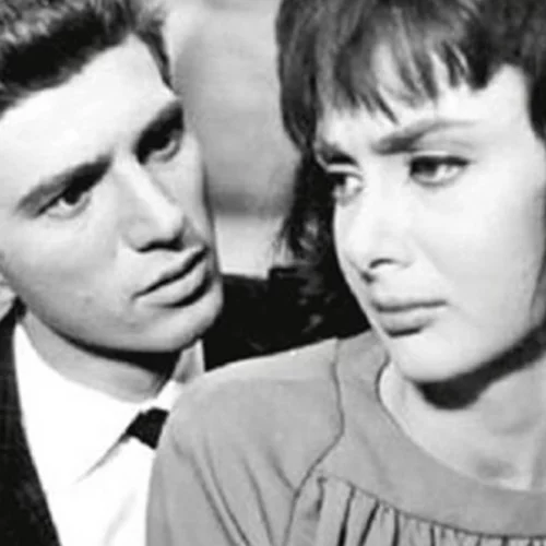 Ξένια Καλογεροπούλου - Γιάνης Φέρτης | Ο γάμος στο γραφικό εκκλησάκι 60 χρόνια πριν