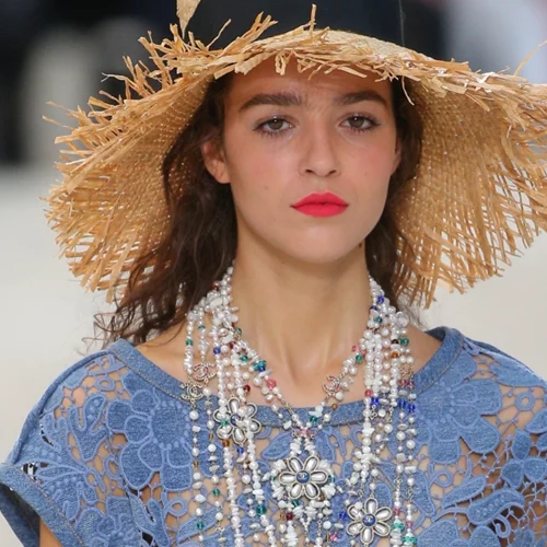 Ο πιο εύκολος τρόπος για να κάνεις layering με τα κοσμήματα σου