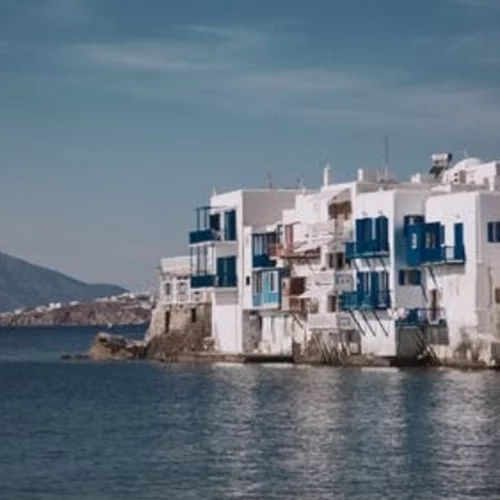 Ψήφος εμπιστοσύνης στην "ελληνική φιλοξενία"