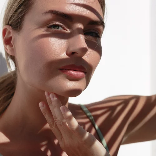 ISDIN | Γιορτάζει 50 χρόνια καινοτομίας στη φροντίδα του δέρματος