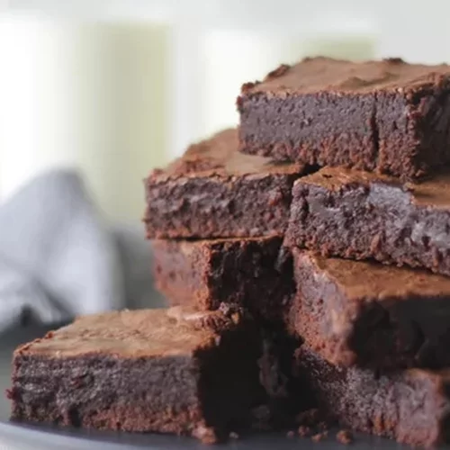 Vegan διατροφή | 4 συνταγές για κέικ για ένα νόστιμο σνακ τα απογεύματά σου