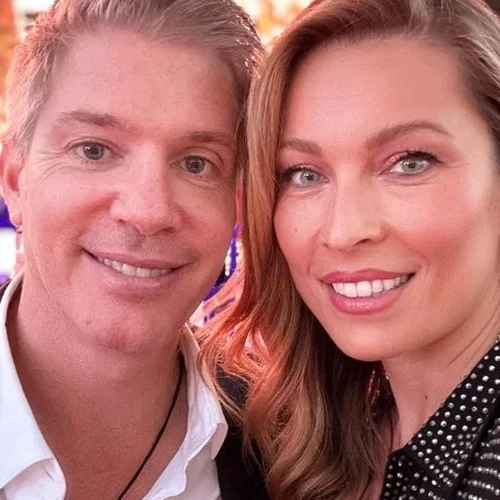 Βραδινή εξόρμηση για τη Μαριέττα Χρουσαλά | Πώς φόρεσε την παγιέτα;