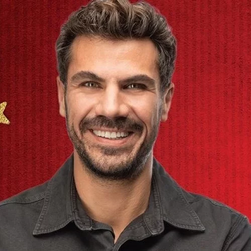 Μαγικά και γευστικά Χριστούγεννα παρέα με την Hellmann’s και τις ξεχωριστές συνταγές του Άκη Πετρετζίκη!