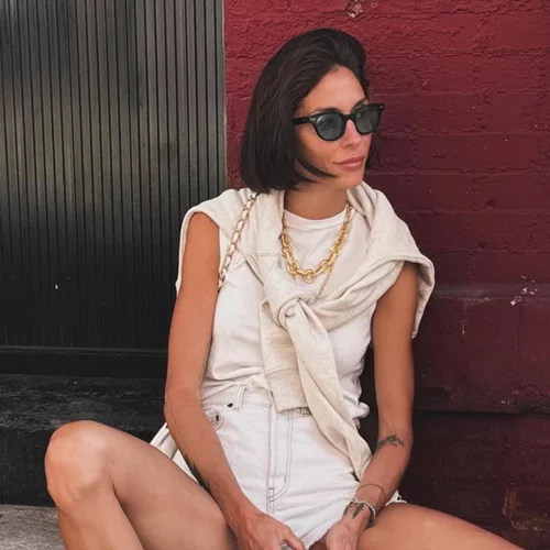 "Πάρε κανένα κιλό κορίτσι μου" | Η Σοφία Καρβέλα απάντησε με τον πιο cool τρόπο στα επικριτικά σχόλια για την εμφάνισή της