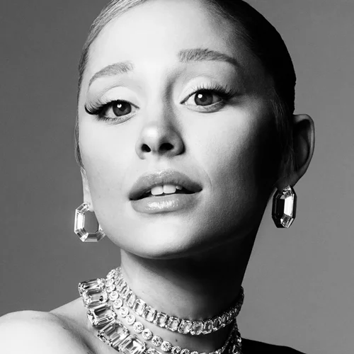 Η Ariana Grande είναι η νέα brand ambassador της Swarovski