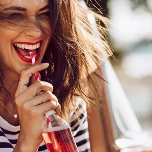 Θέλεις αναψυκτικό; Πιες καλύτερα αυτά τα 7 healthy ροφήματα