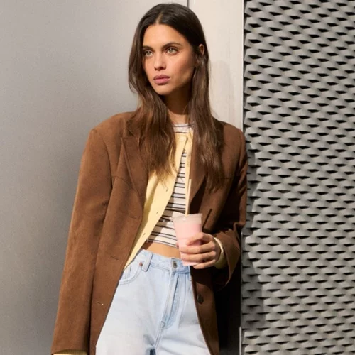 Denim of Interest | Η νέα συλλογή της Stradivarius με διαχρονικά κομμάτια της γυναικείας γκαρνταρόμπας