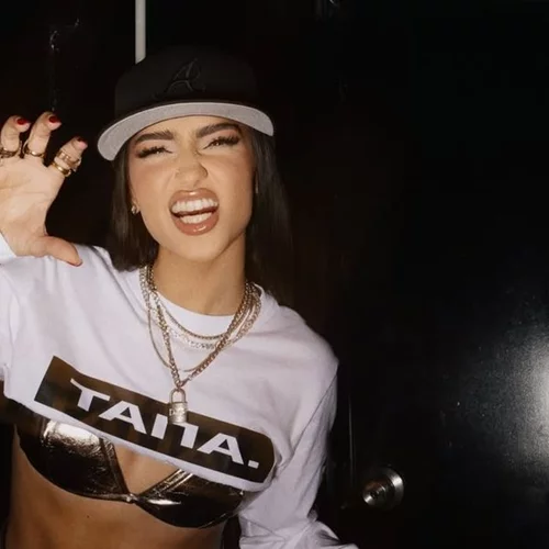 Η πρώτη περιοδεία της Αναστασίας σε Αμερική και Καναδά είναι γεγονός