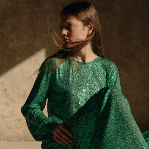 Ανακαλύψαμε το ελληνικό brand με τα πιο κομψά χειροποίητα ρούχα για τις βραδινές εξόδους του καλοκαιριού